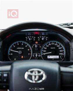 Toyota Land Cruiser 70